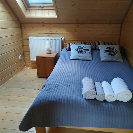 Apartament Pod Kogutkiem Устя-Руське Екстер'єр фото
